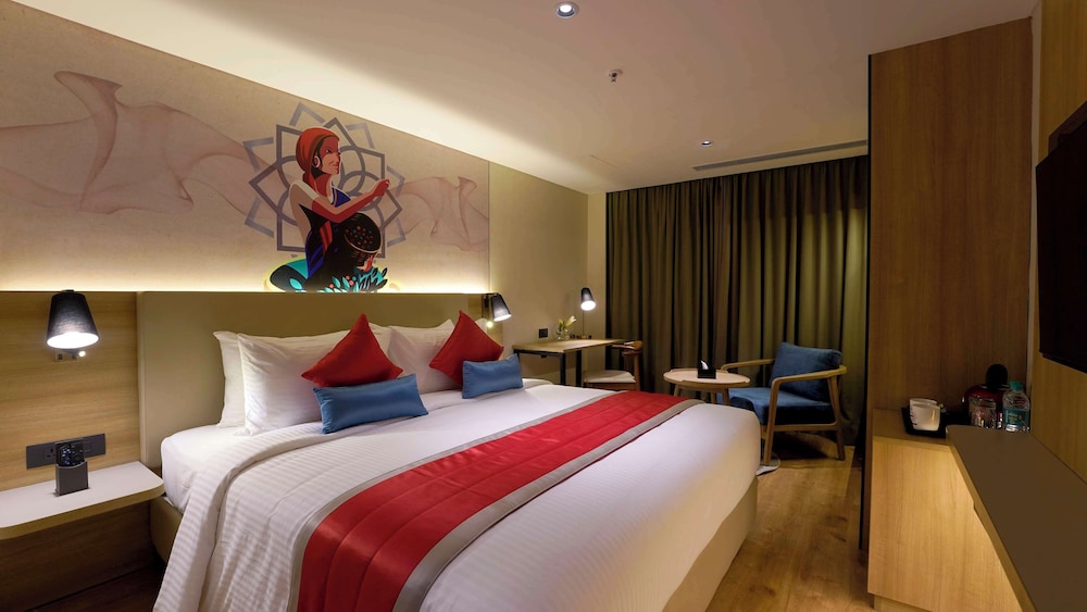 SUPERIOR, KING BED