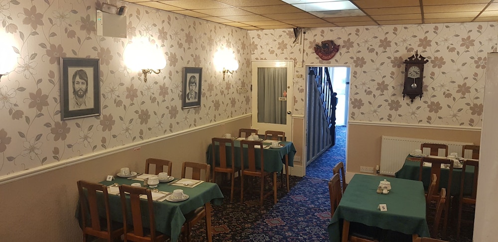 Grange House Hotel 44/51