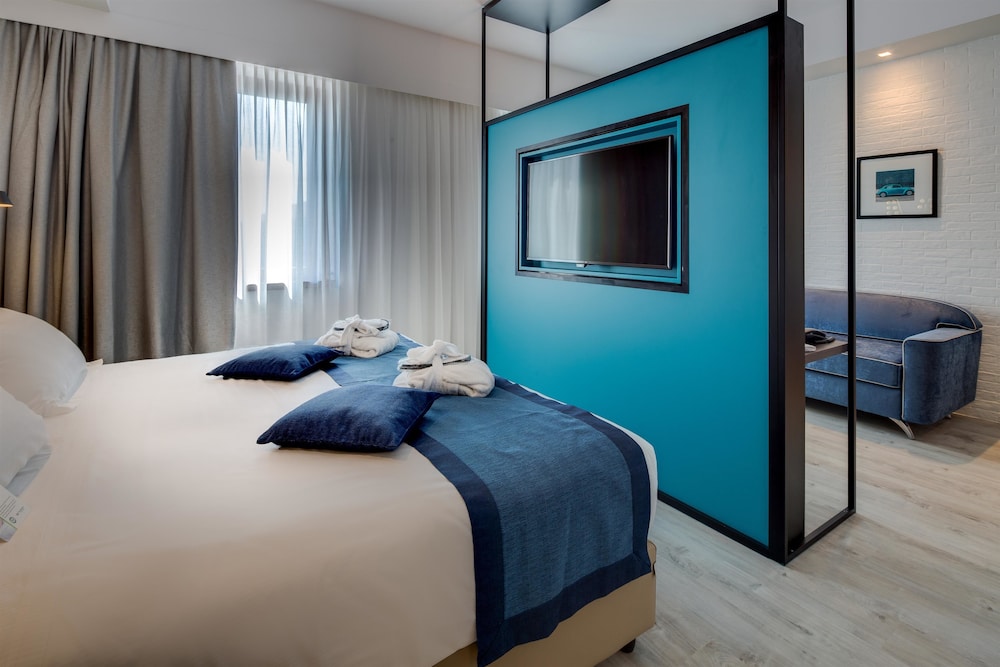 جناح تنفيذي بسرير كينج، Best Western Hotel Cristallo 2/5