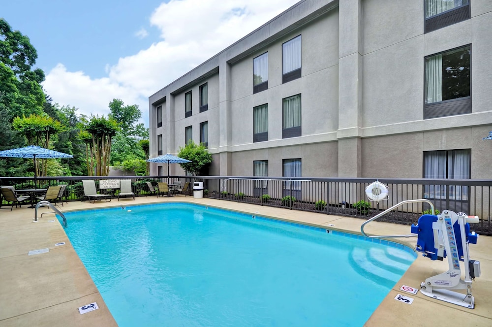 HAMPTON INN PICKWICK DAM AT SHILOH FALLS in COUNCE - TN