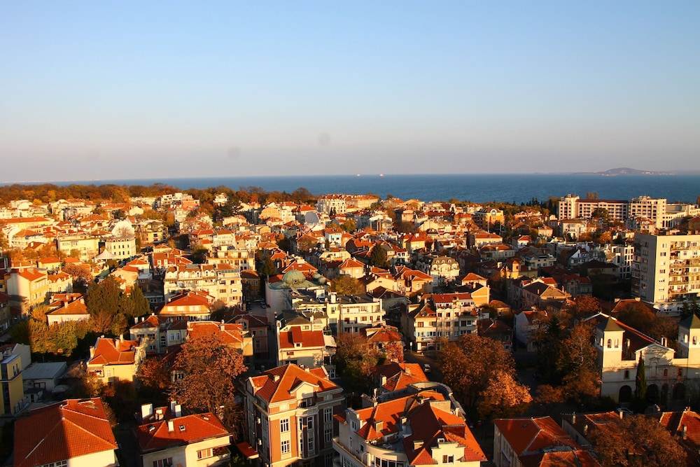 Hotel Bulgaria Bourgas 35/41