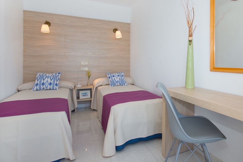Apartamentos Calablanca 21/27