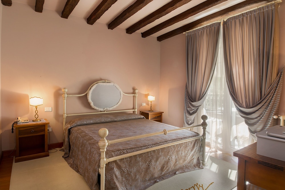 Hotel Serenella 6/73