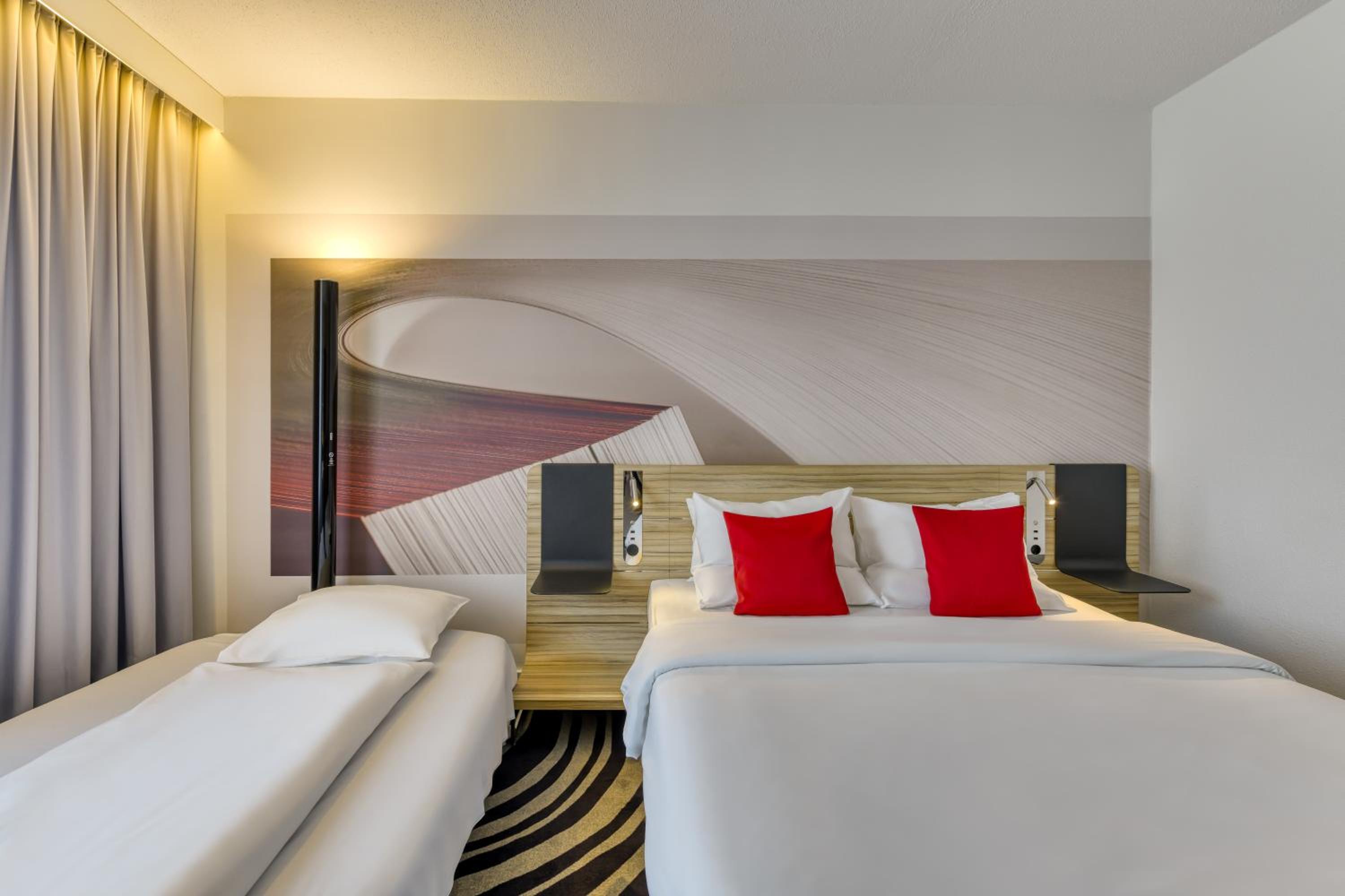 غرفة عائلية بسرير كينج، Novotel Koeln City 2/9
