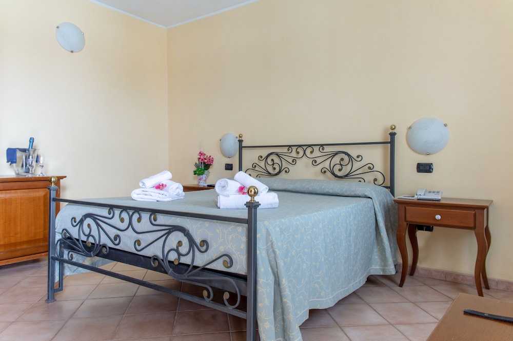 Villaggio Hotel Lido San Giuseppe 8/38
