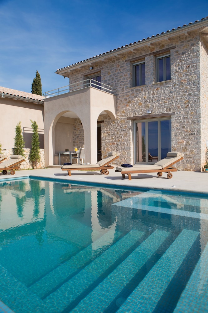 Ionian Horizon Villas 5/56