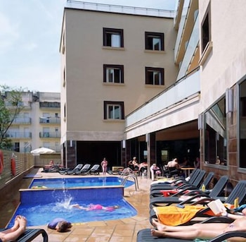 HOTEL TOSSA CENTER 27/31