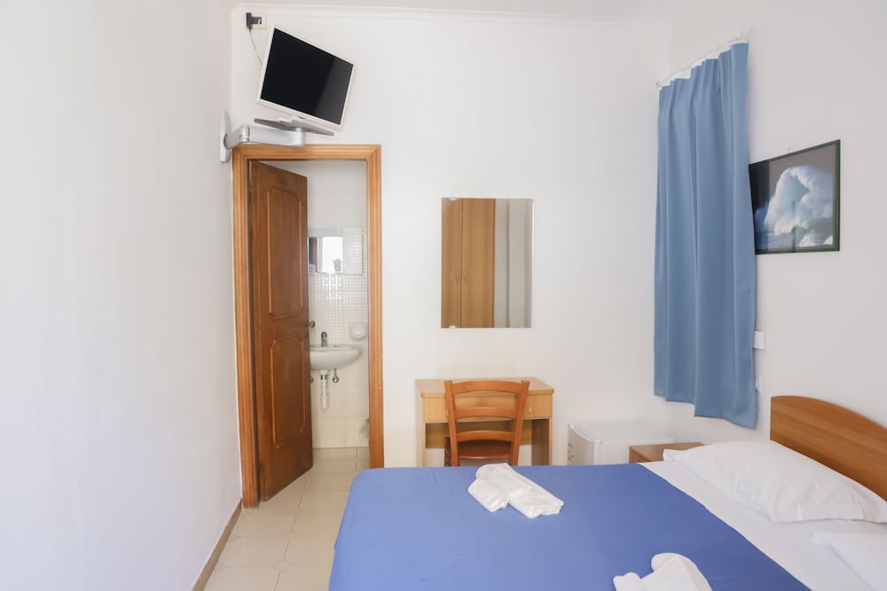 ECONOMY, DOUBLE BED