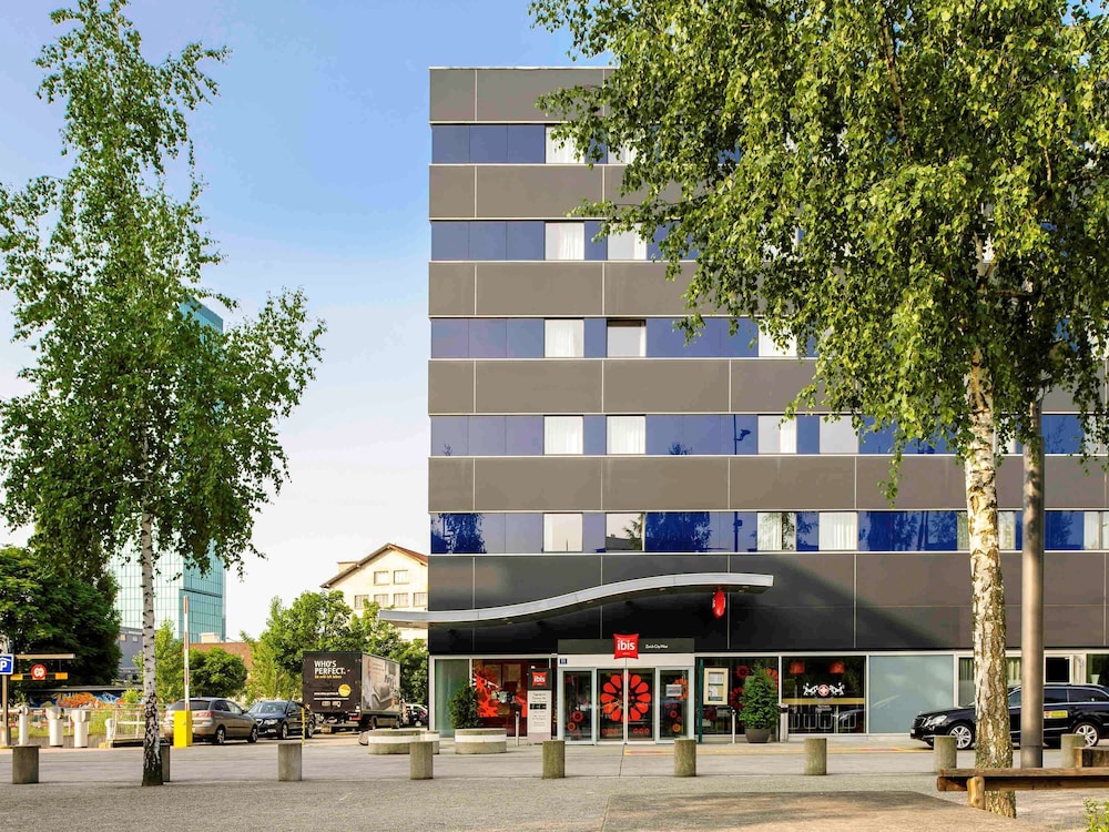 Ibis Zurich City West 4/72