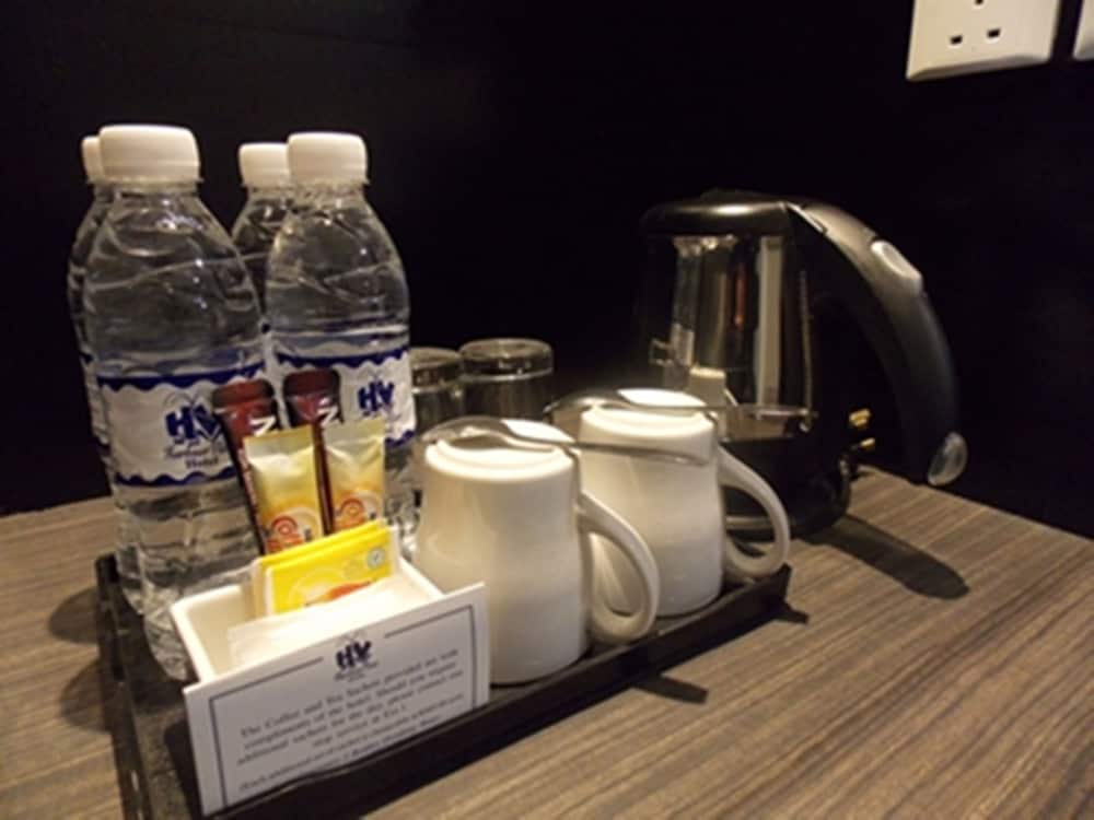 Harbour View Hotel 34/56