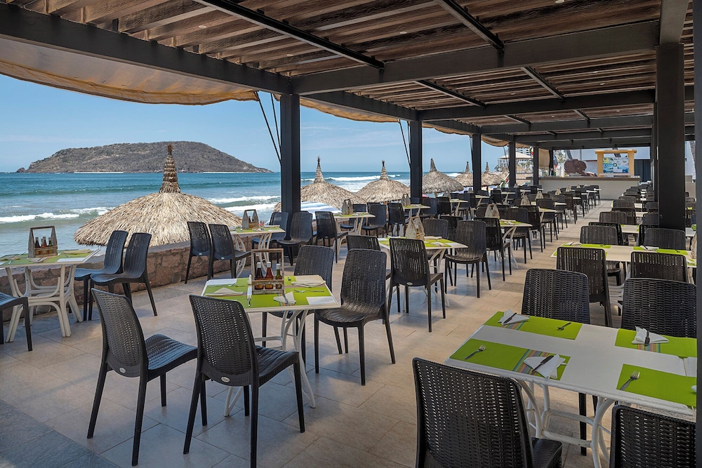 El Cid Castilla Beach Hotel 35/50