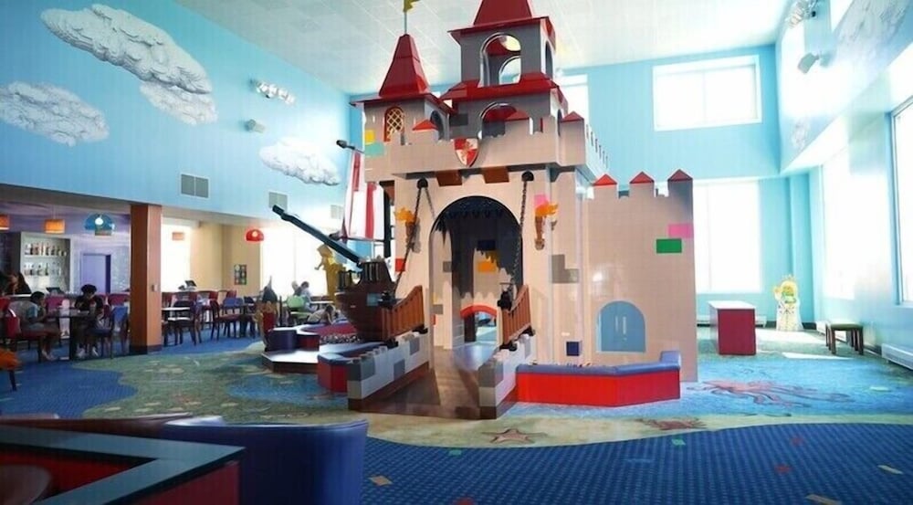 Legoland New York Resort 45/49
