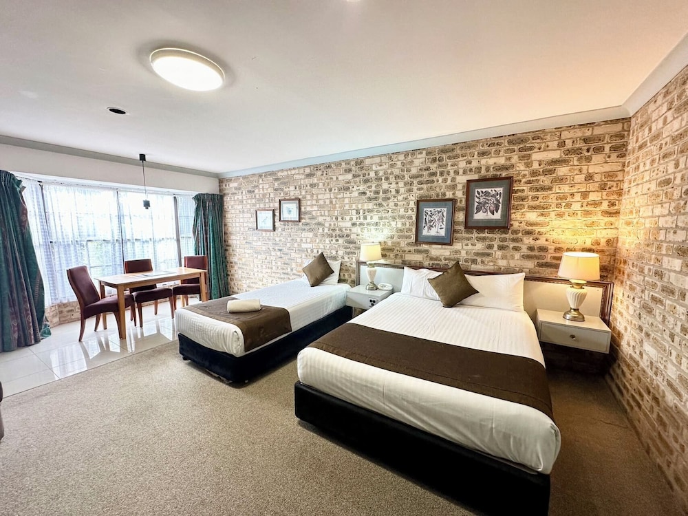STANDARD, TWIN BEDS