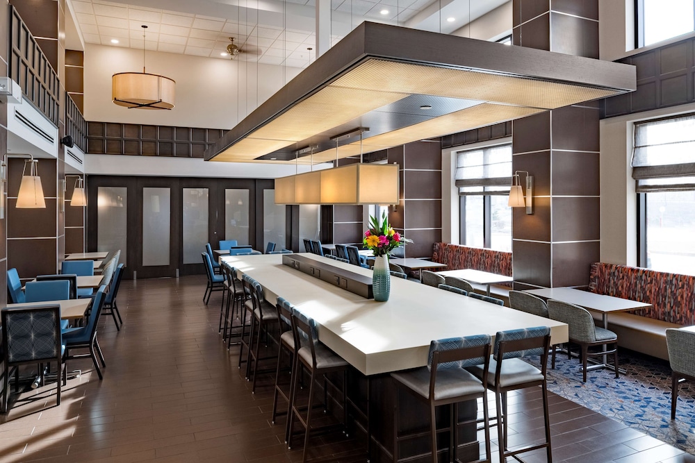 Hampton Inn Suites By Hilton Halifax Dartmouth 31/42