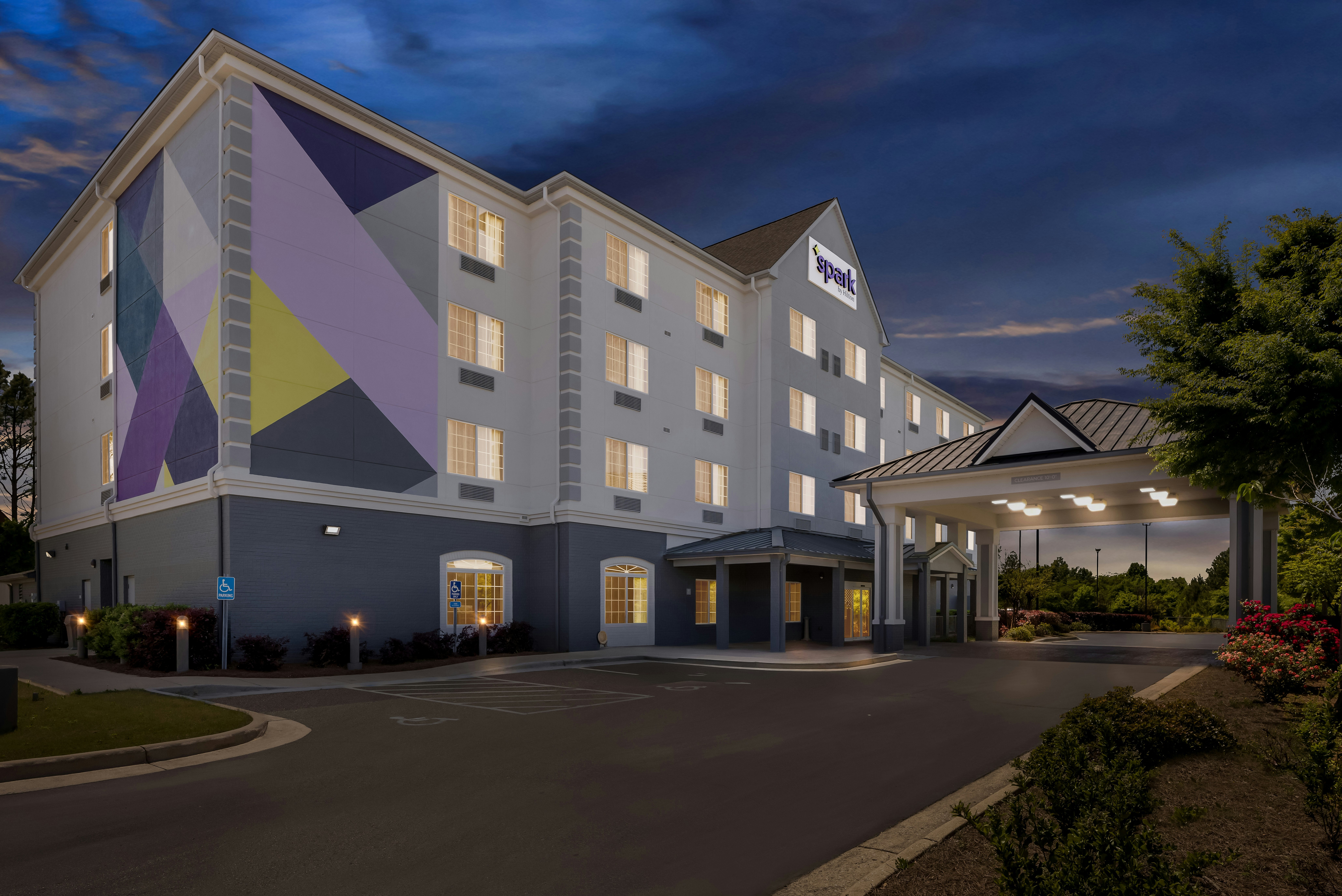 Spark by Hilton Homewood Birmingham 1/18