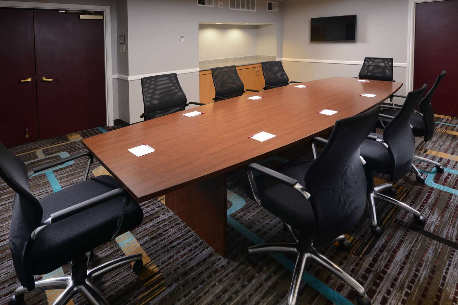 Sonesta ES Suites Dallas Medical Market Center 19/24