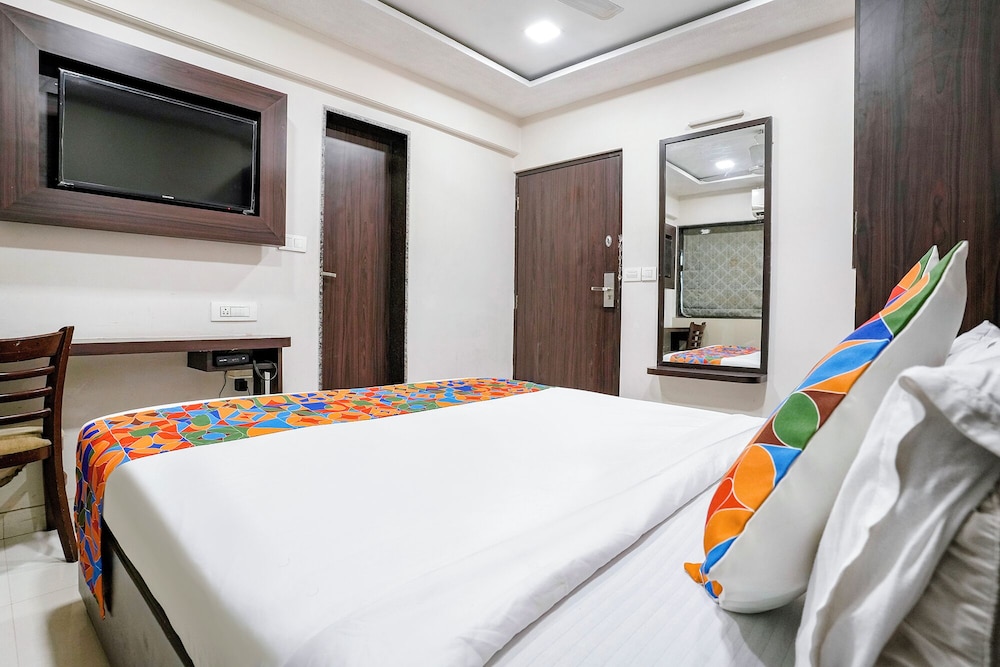 Kamran Residency 14/50