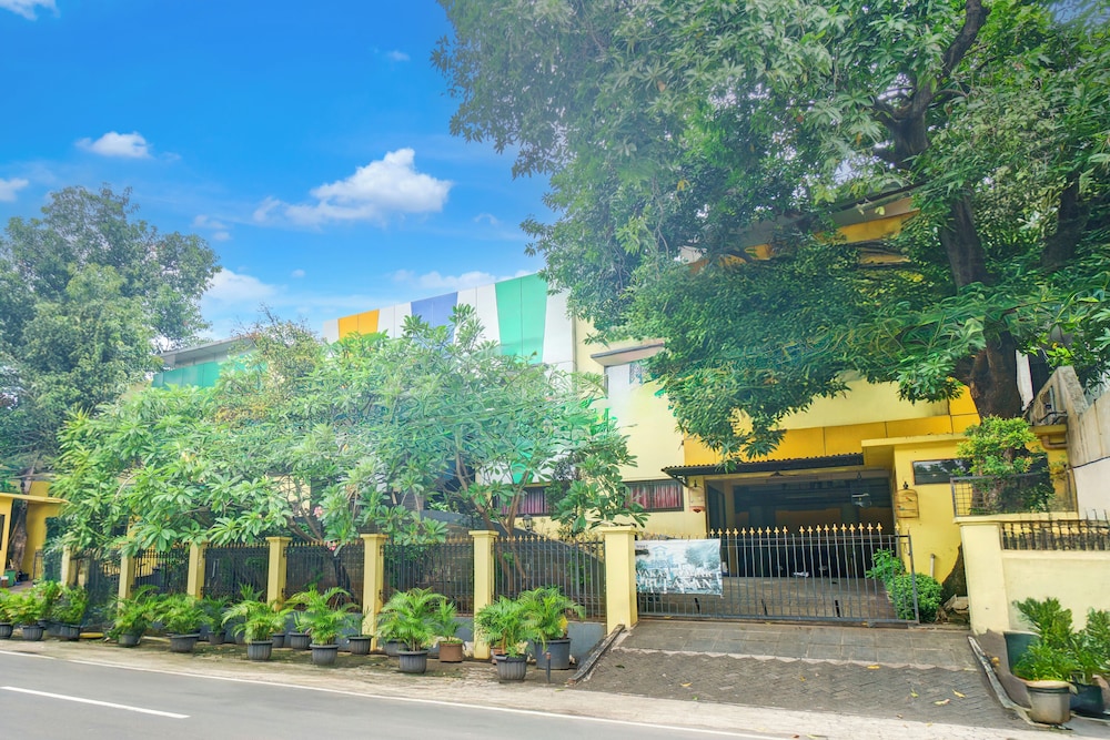 Hotel O Tebet Near Tebet Station Formerly Sabda Guest House photo3