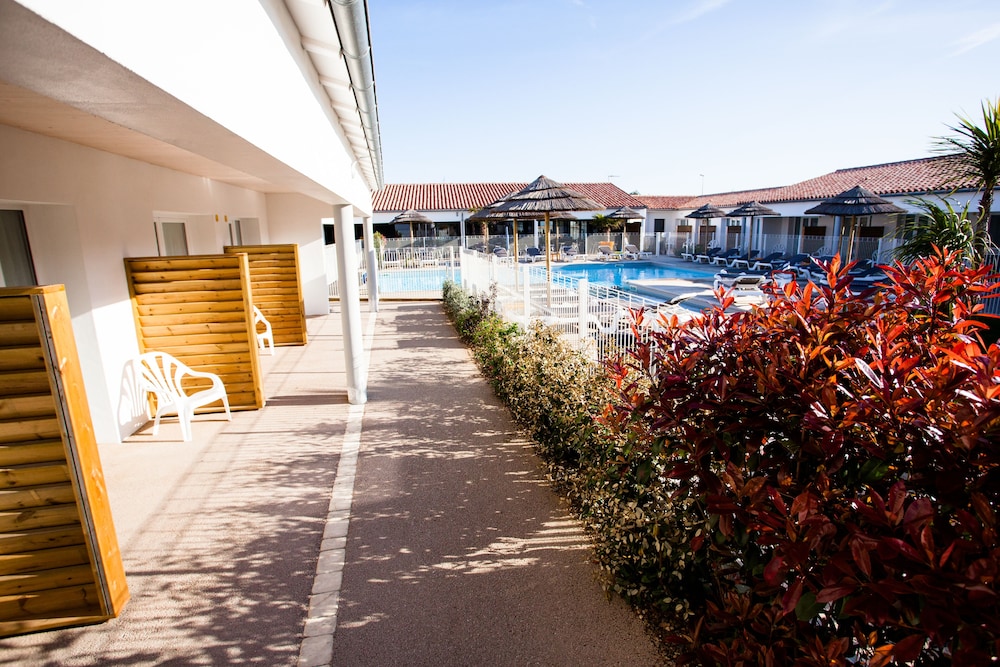 The Originals Boutique, Hotel de Re 23/54