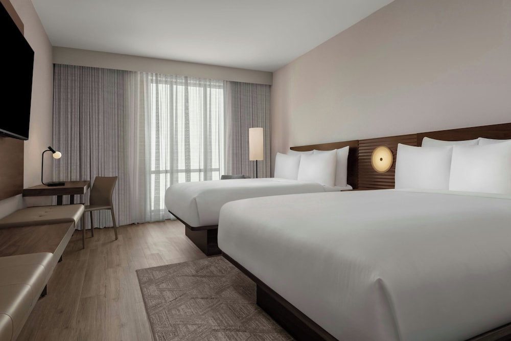AC Hotel Pasadena 16/48