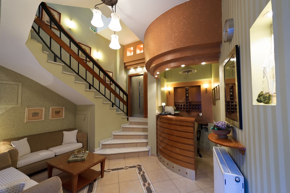 ANESIS HOTEL 16/22