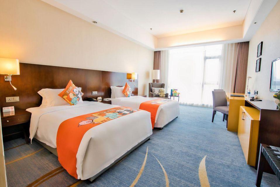 Theme, Family, 2 Beds