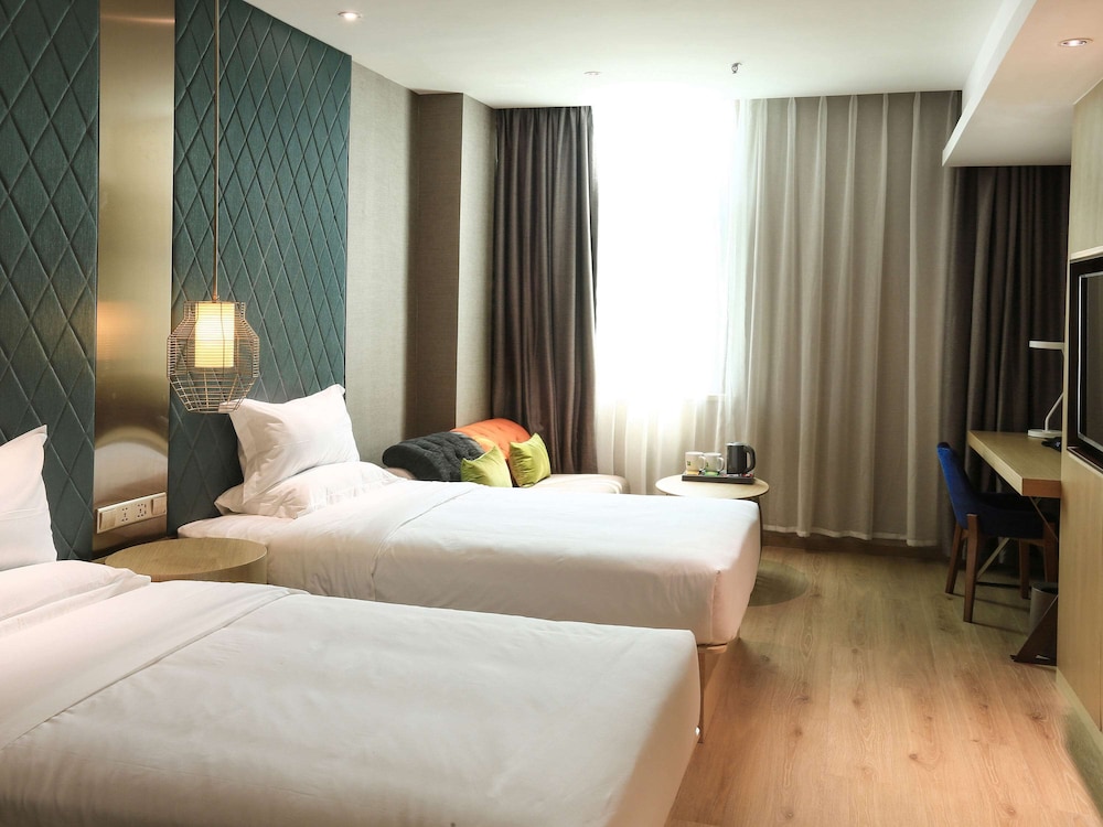 ibis Styles Xiamen Zhongshan Rd Walking Street Hotel 22/49