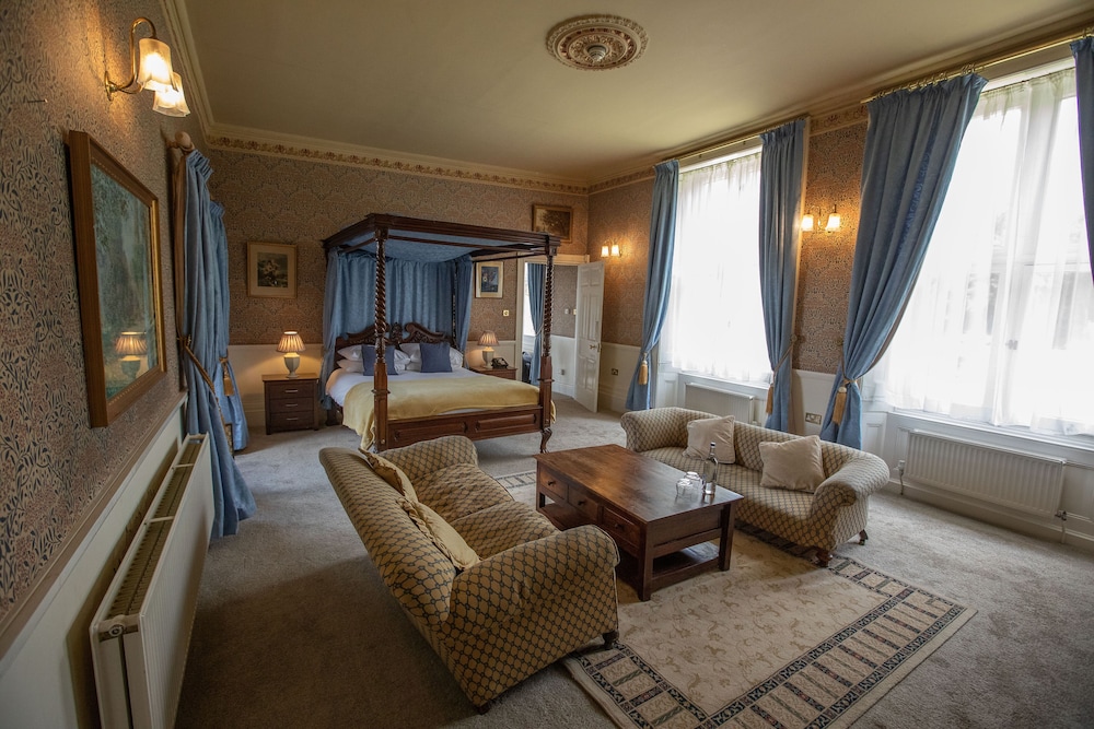 Grafton Manor 19/42