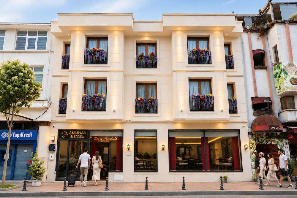Albinas Hotel 1/65