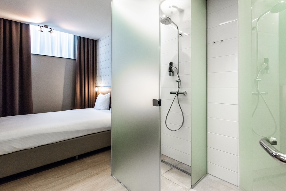 Melrose Hotel 39/42