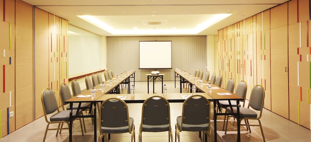 Pop! Hotel Sangaji Yogyakarta 21/24