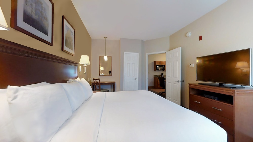 1 Bedroom, Suite, King Bed, Accessible