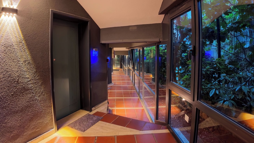 Park 156 Hotel 32/58