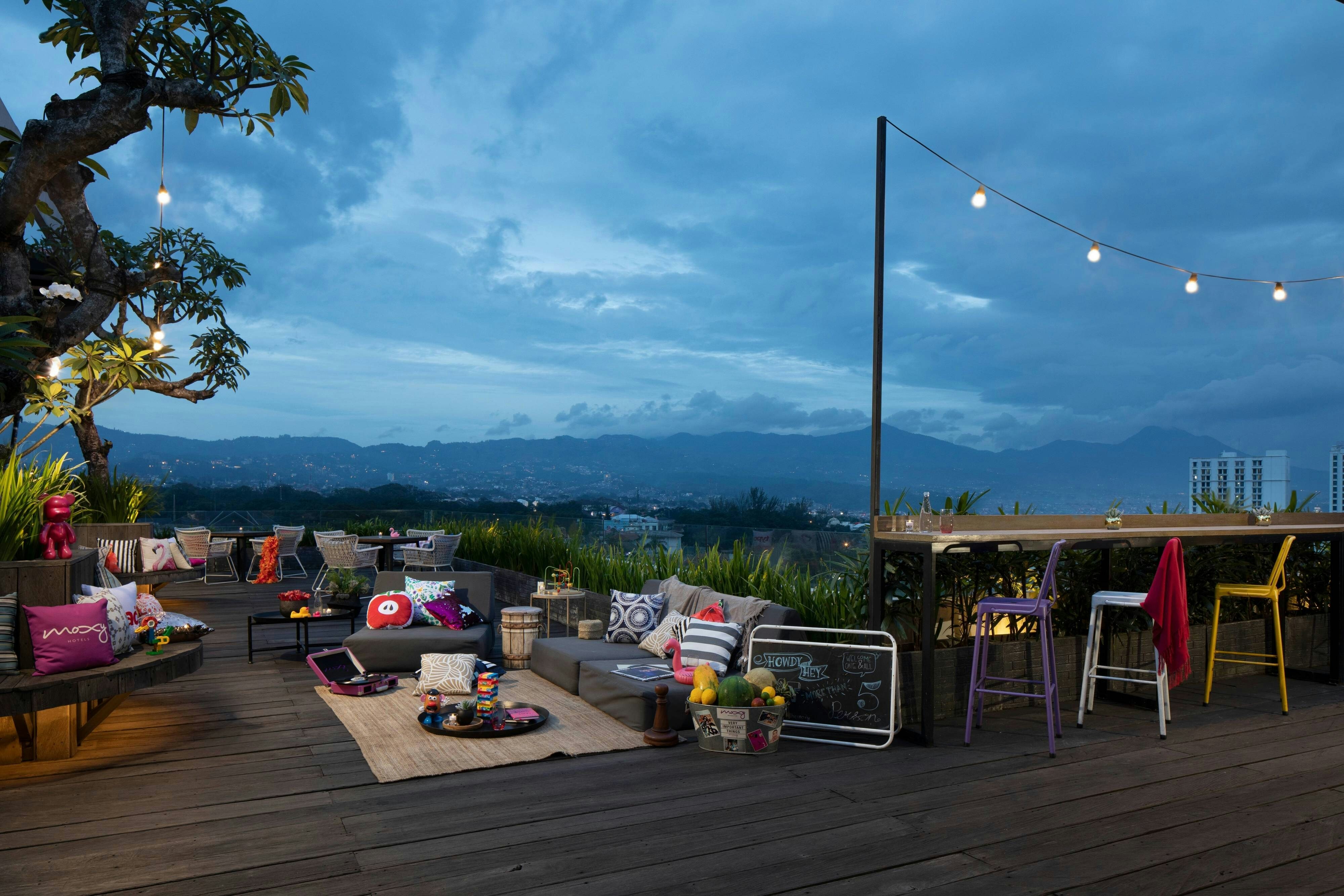 Moxy Bandung 14/15