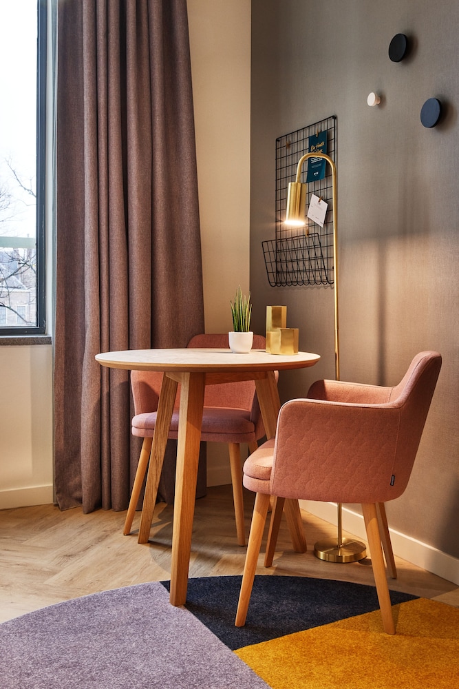 Staybridge Suites The Hague - Parliament 49/57