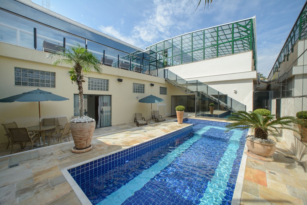 Faro Hotel 48/50