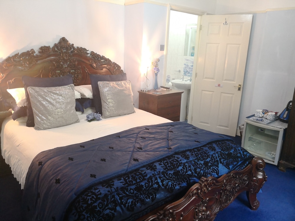 Arches B&amp;B 7/24