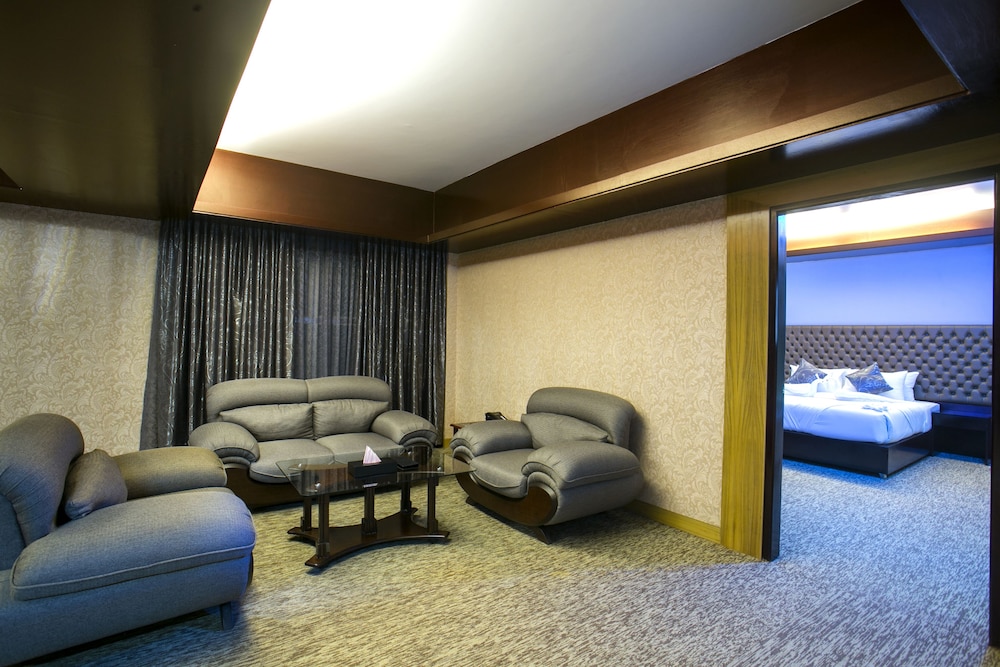 Hotel Momo Inn 22/47