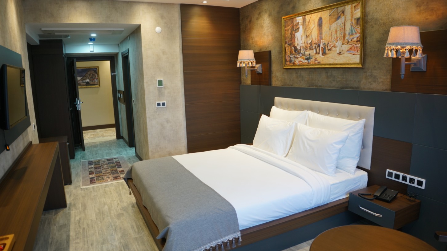 Kahra Hotel 10/19