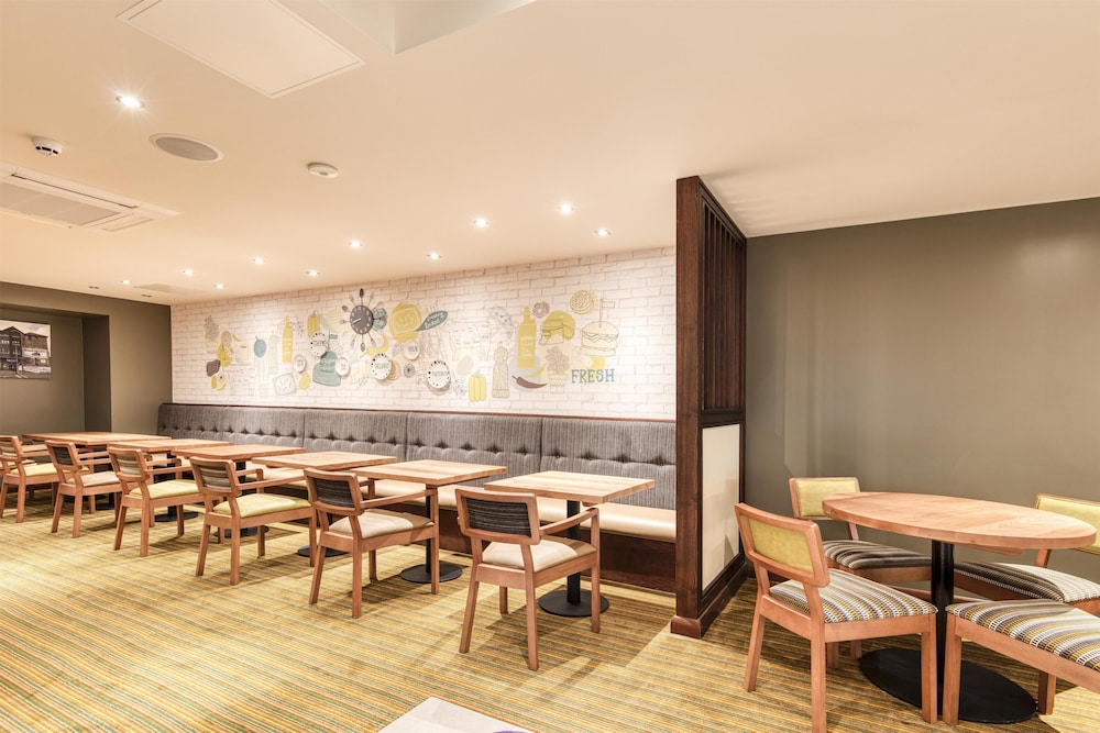 Premier Inn Penzance 39/51