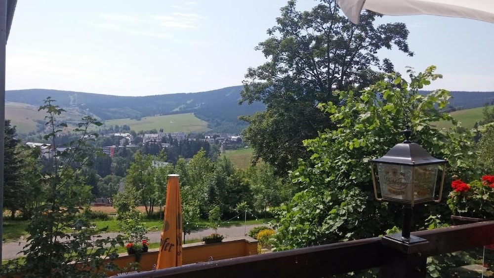 PANORAMA HOTEL OBERWIESENTHAL 3/41