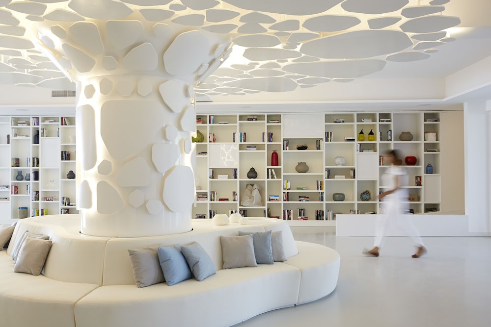 Nikki Beach Resort and Spa Porto Heli 55/70