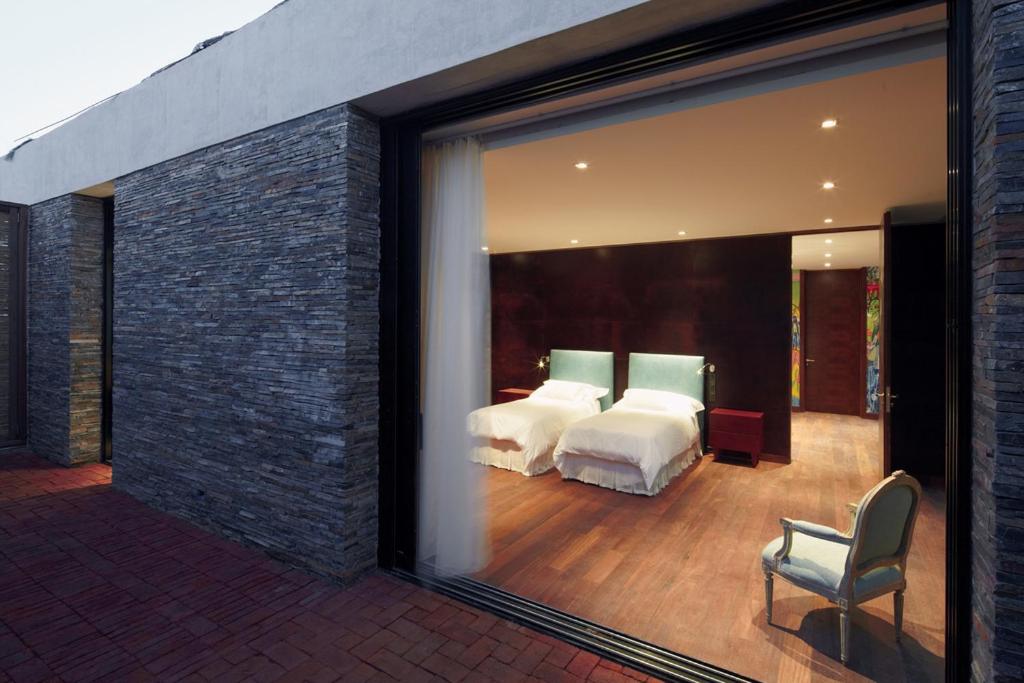 Garden, Suite