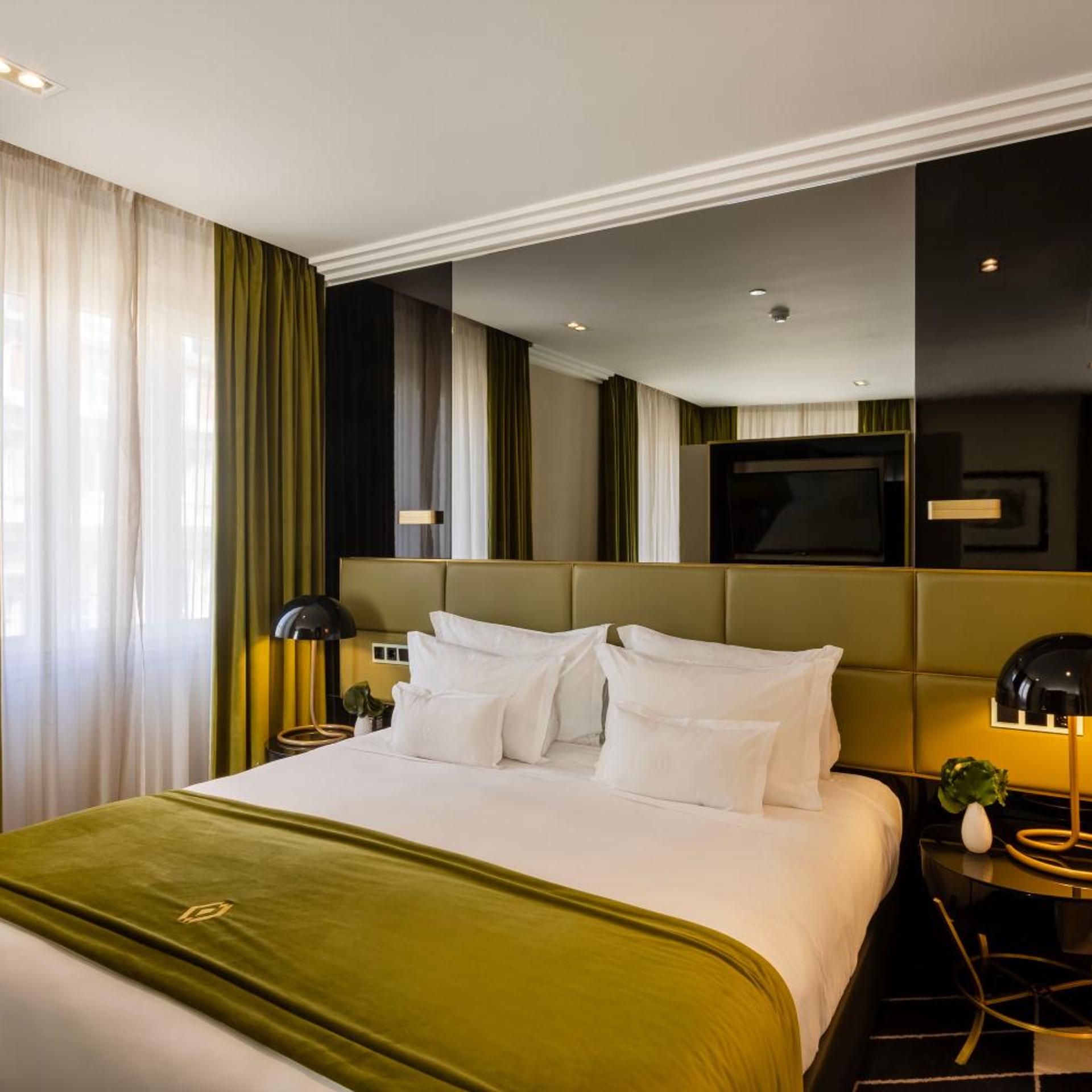 Rossio, Suite, Square View