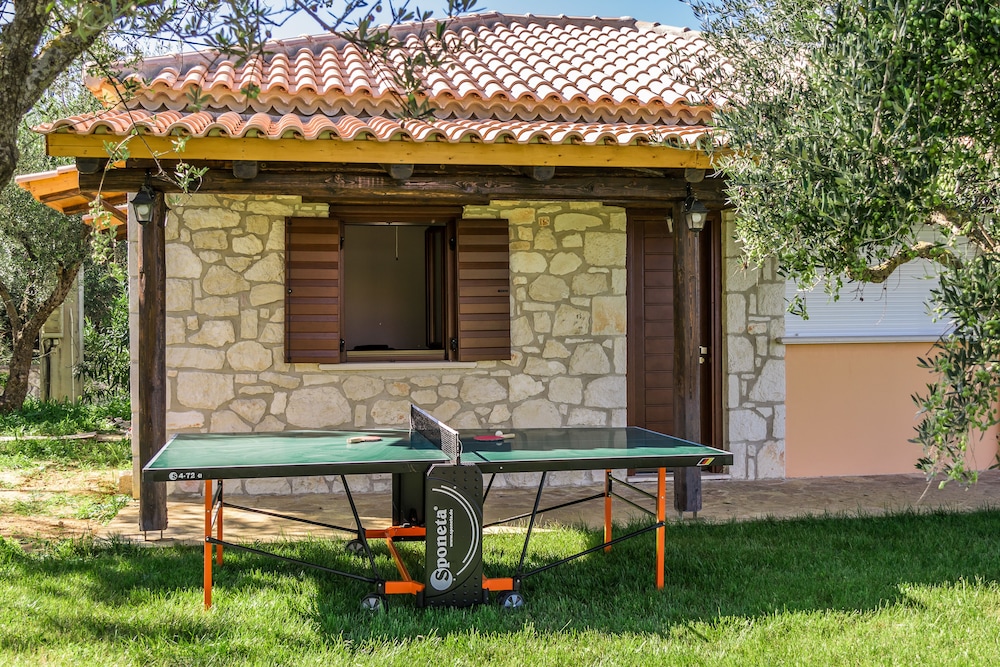 KAVOS PSAROU STUDIOS & APARTMENTS 22/37