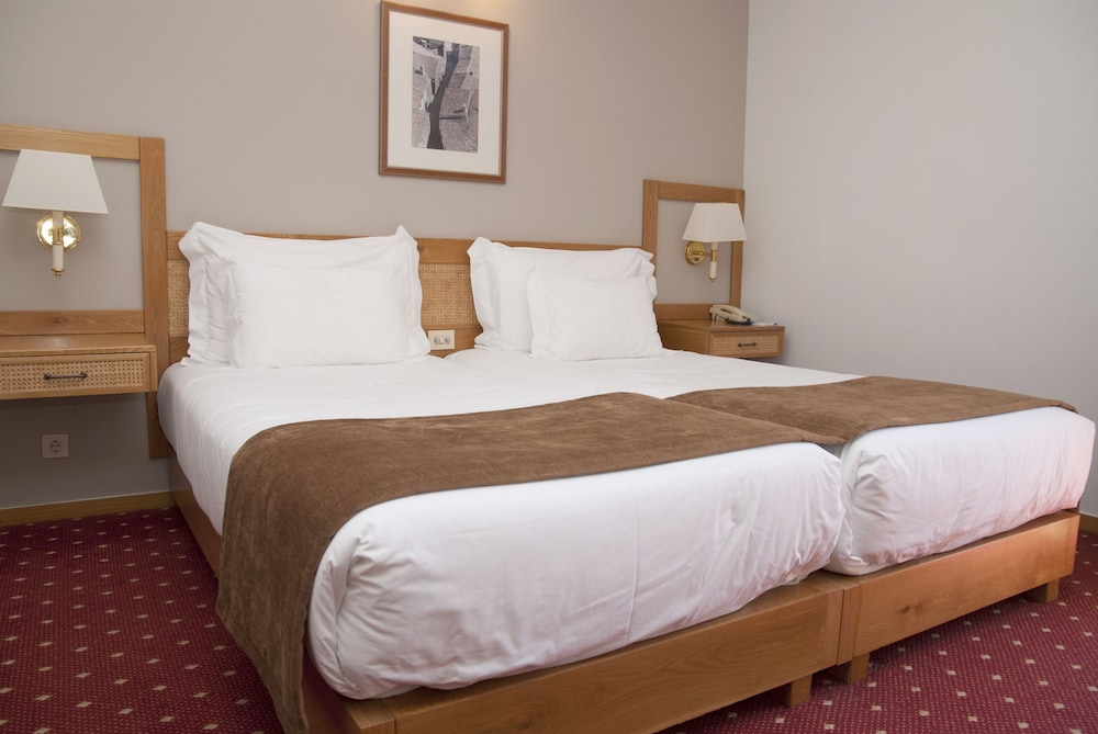 Room, Double Bed