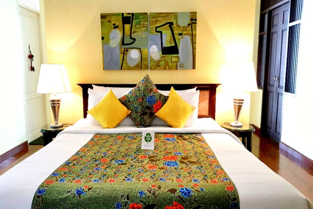 Baan Bayan Beach Hotel 20/73