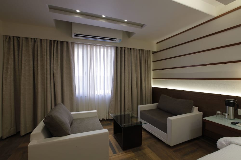 Hotel The Lotus Park 22/29