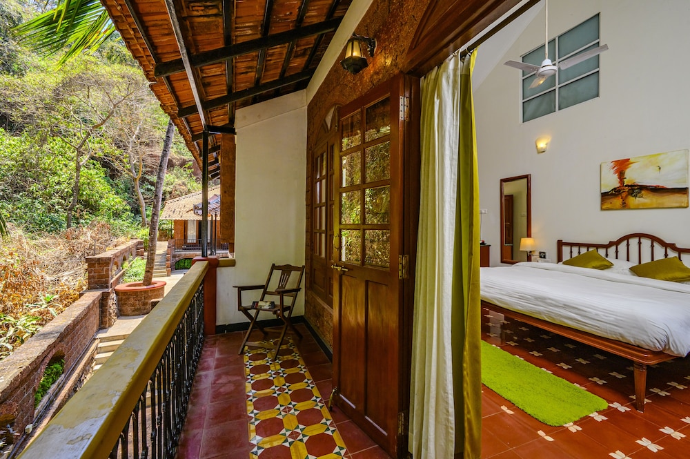 Neemrana's Three Waters - 20th century, Betul, South Goa 20/39