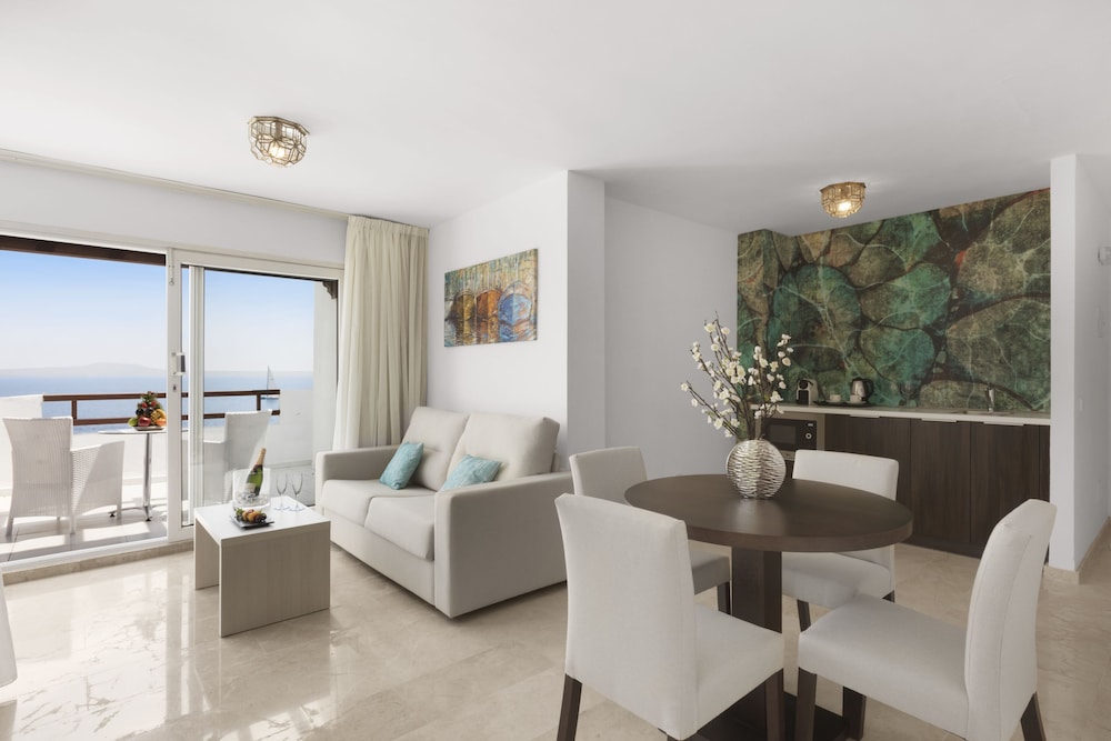 Hotel ROC Illetas & SPA 44/68